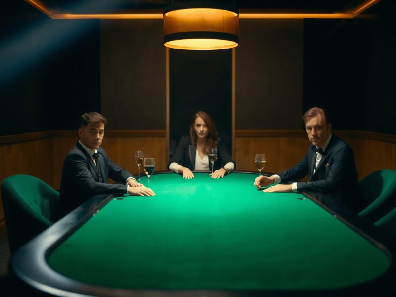 Smart Strategies for Modern Casino Play: From Slots to Poker Tables